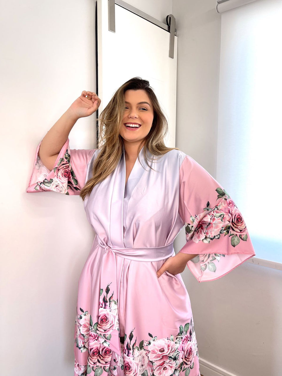 Conjunto Gestante Curto Camisola e Robe Degradê Flores Rosa