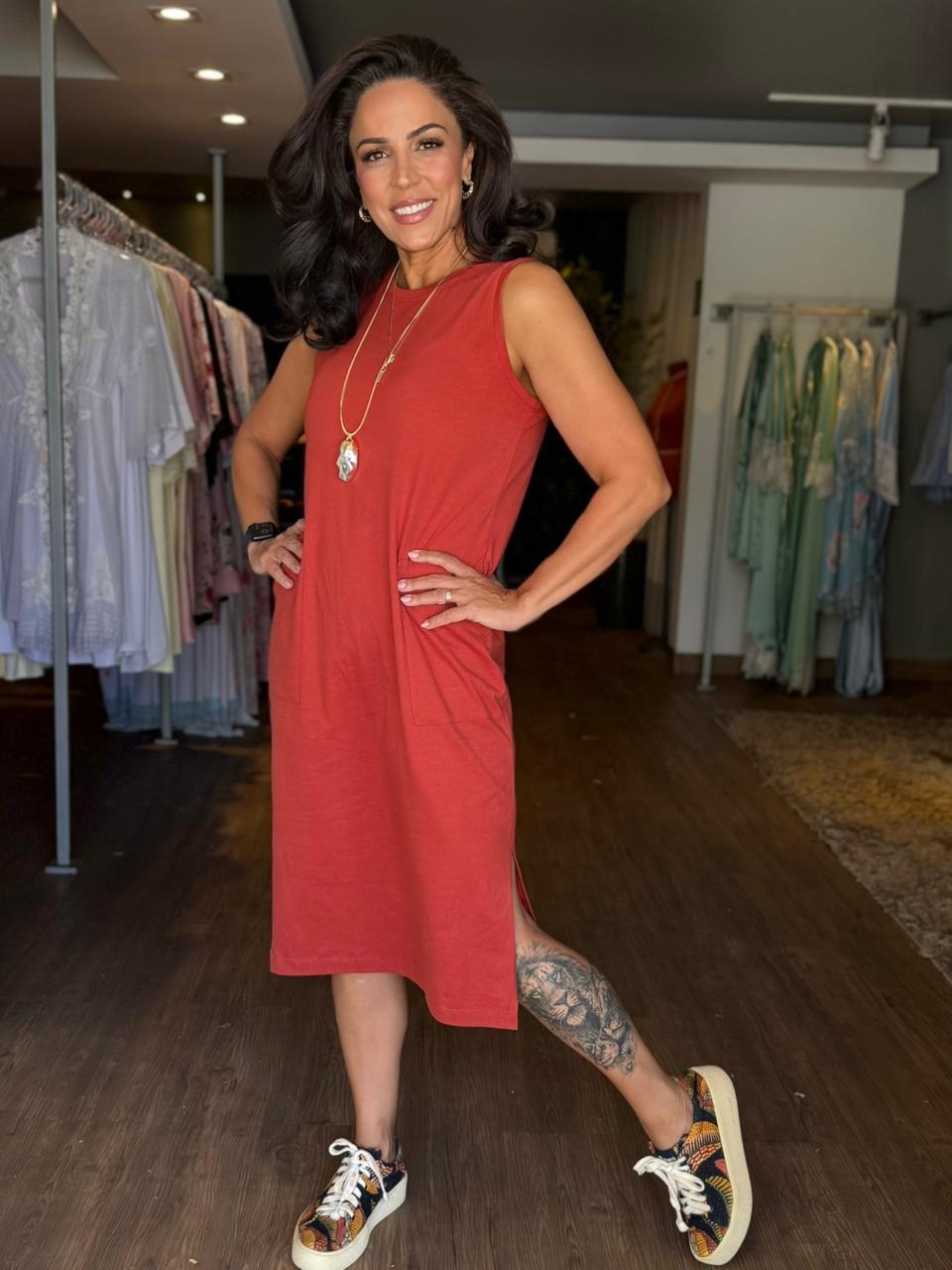 Vestido Midi sem Mangas Terracota