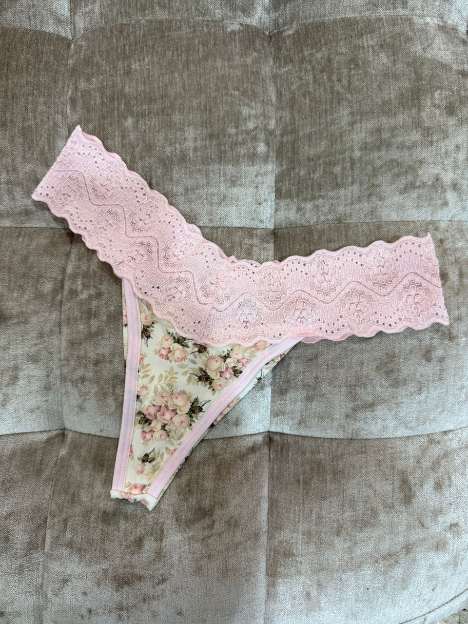Kit com 10  Calcinhas Cós Renda Estampadas
