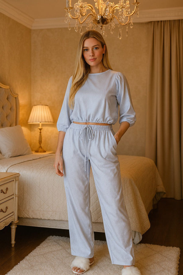 Pijama com Calça Risca de Giz Azul